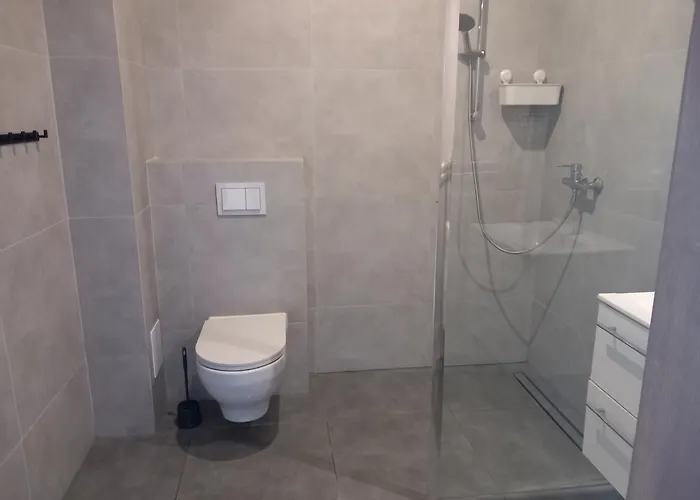 U Rybaka 3* ミエレンコ